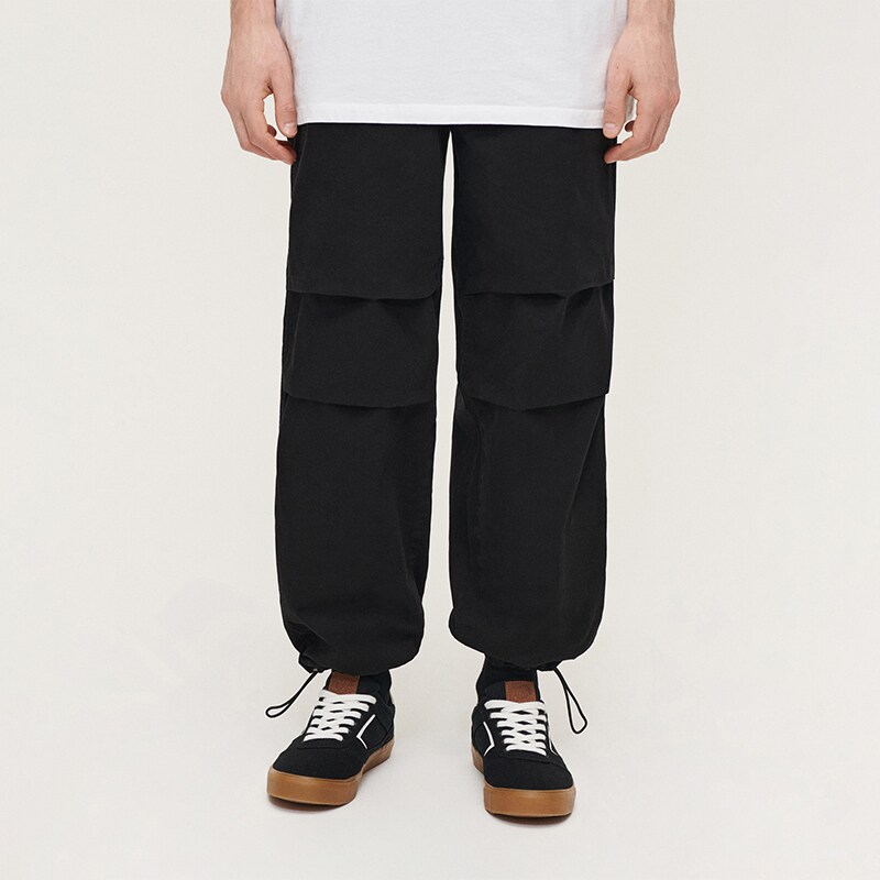 House - Pantaloni parachute - Negru