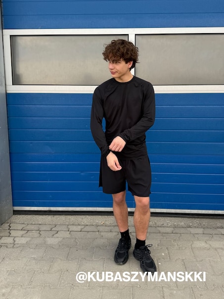 Dwuwarstwowe szorty na gumce czarne