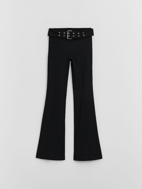 Hlače zvonastih nogavica