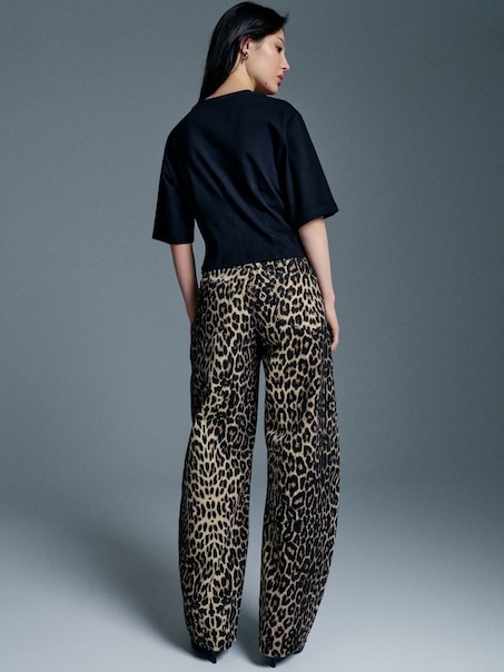 Spodnie baggy low waist w panterkę