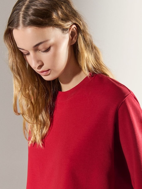 Футболка з круглою горловиною