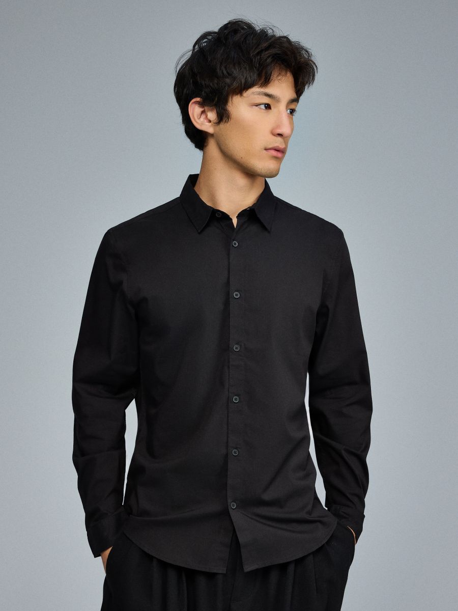 Czarna koszula slim fit z kołnierzykiem - czarny - HOUSE