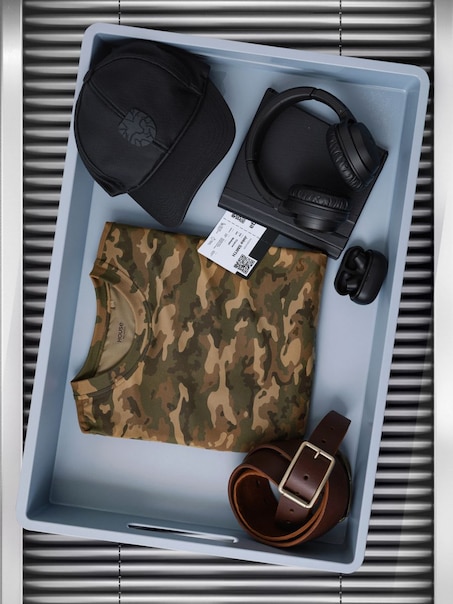 Koszulka z nadrukiem camo all over