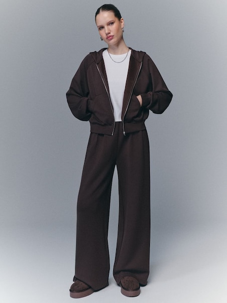 Spodnie dresowe wide leg z modalem basic czekoladowe