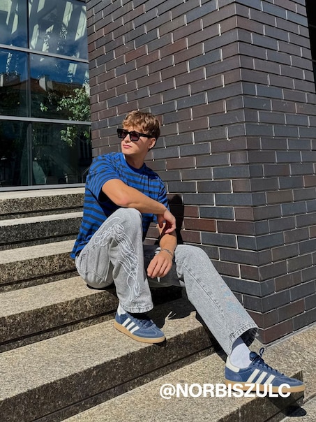 Szare jeansy super baggy fit z haftem
