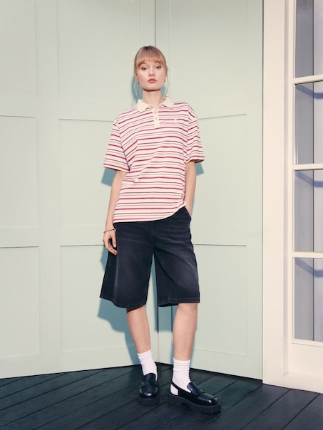 Czarne jeansowe bermudy baggy fit z efektem sprania