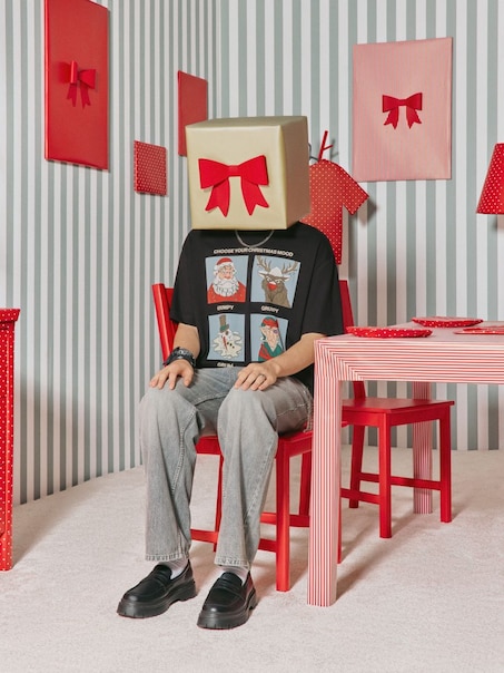 Świąteczna czarna koszulka z nadrukiem Choose Your Christmas Mood