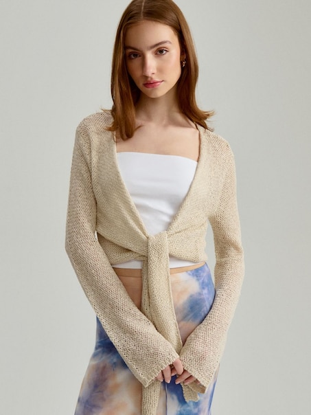 Ażurowy sweter z wiązniem jasnobeżowy