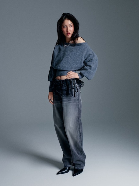 Koronkowa chusta na biodra czarna