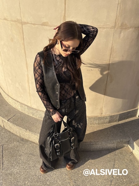 Czarna kamizelka z przecieranej imitacji skóry w stylu vintage