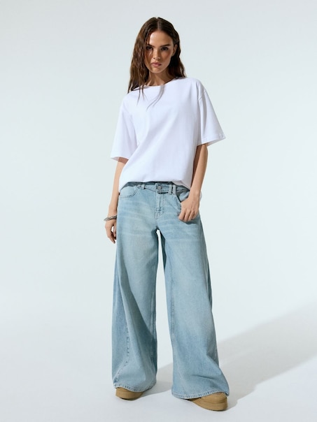 Wide leg farmerke sa niskim strukom
