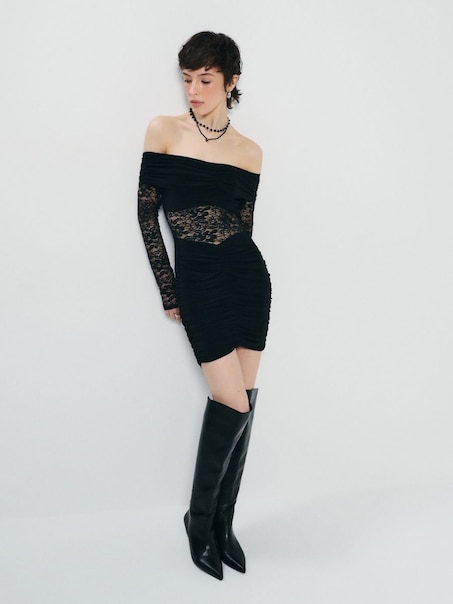 Czarne kozaki na obcasie kitten