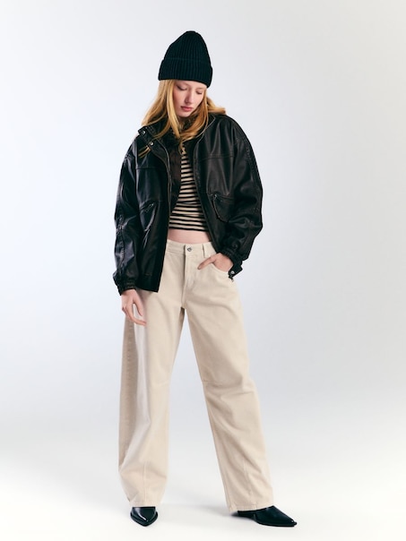 Яке от изкуствена кожа