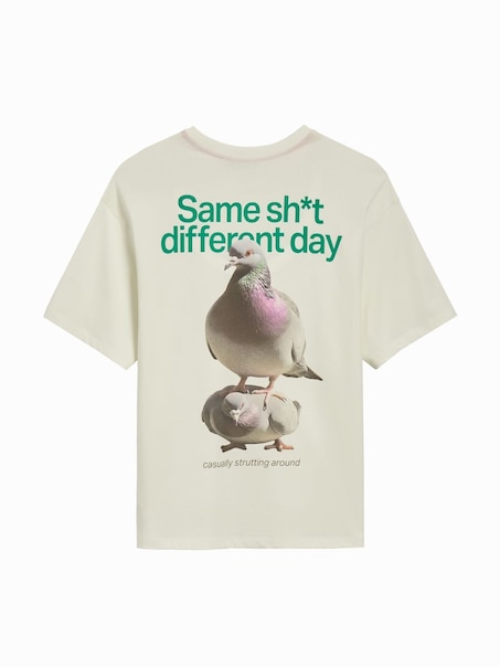 LADIES` T-SHIRT