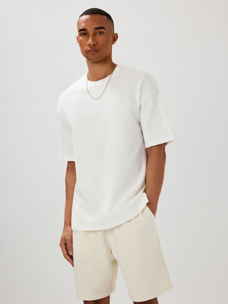 Футболка з круглою горловиною