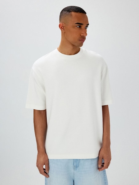 Футболка з круглою горловиною