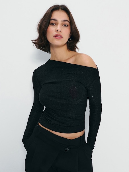 Блузка з довгим рукавом