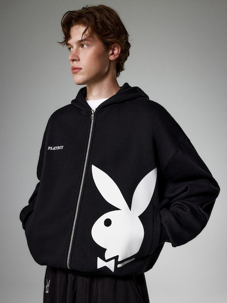 Cipzáras kapucnis felső Playboy