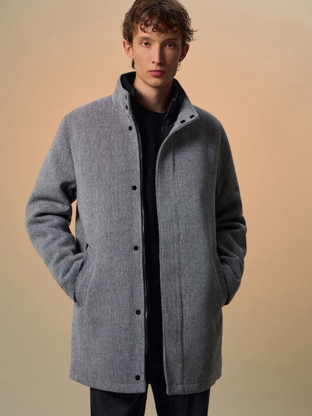 Kabát se stojáčkem