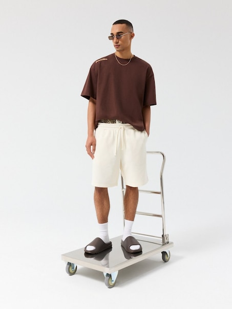 Dresowe beżowe szorty na gumce