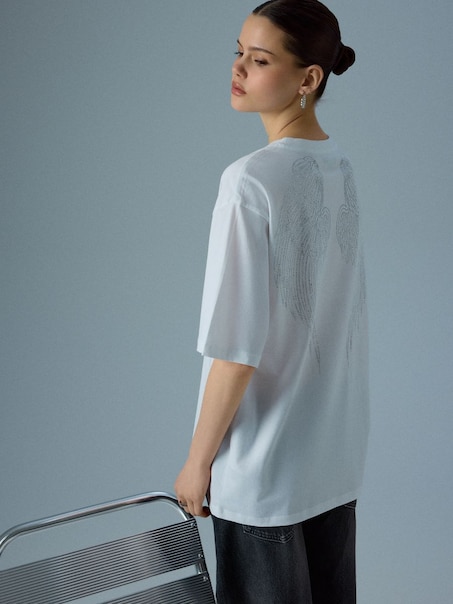 Póló mintával