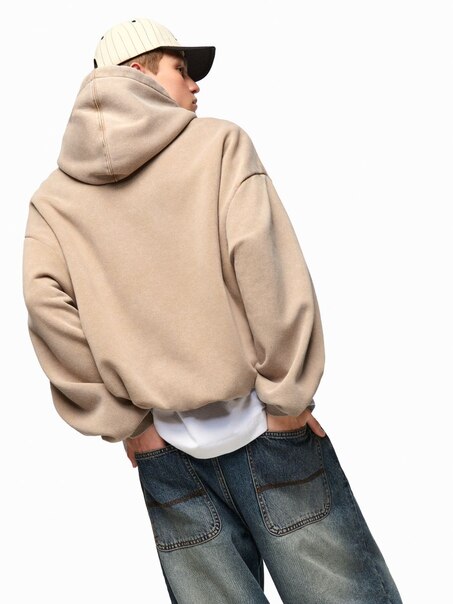 Kavbojke baggy