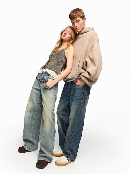 Kavbojke baggy