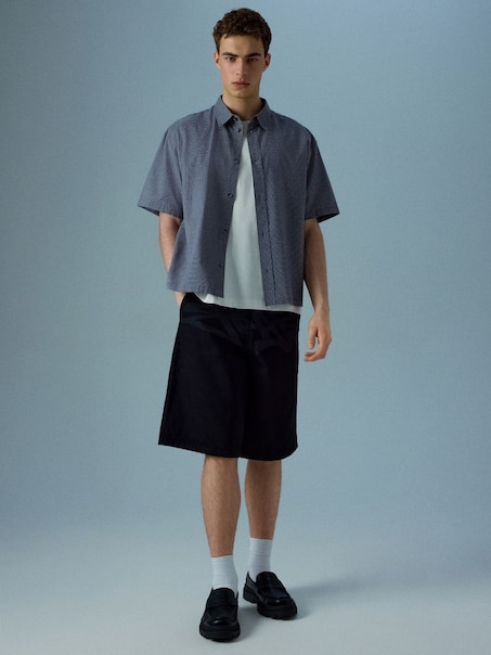 Szara koszula w kratkę z krótkim rękawem