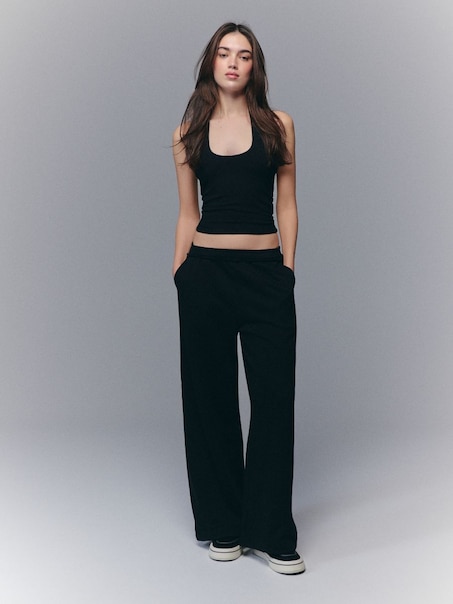 Hlače širokih nogavica