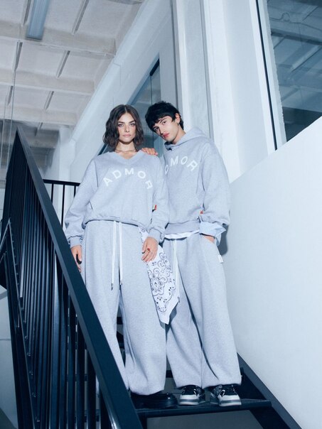Dresowe joggery super baggy fit House x ADMOR szare