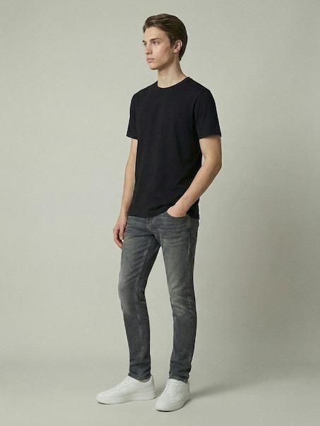 Grafitowe jeansy slim fit