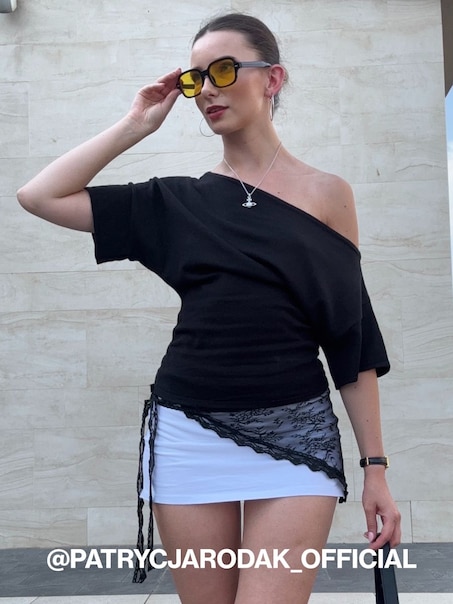 Sweter z krótkim rękawem czarny