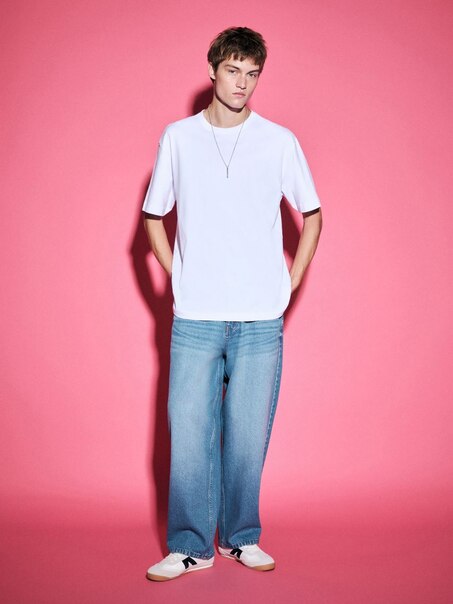 Baggy farmer