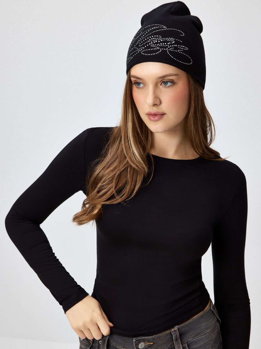 Czarna czapka beanie z aplikacją z dżetów - czarny - HOUSE