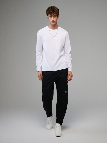 Штани jogger з накладними кишенями