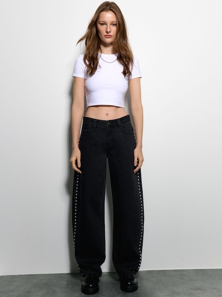 Czarne jeansy baggy barrel fit z ćwiekami