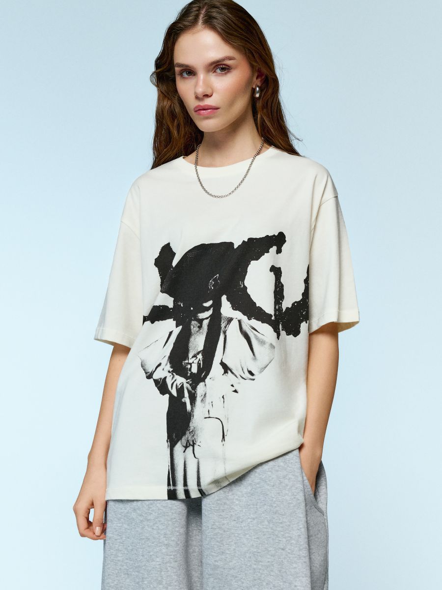 T-Shirt mit Druck Lady Gaga Mayhem Farbe creme - HOUSE - 946IQ-01X