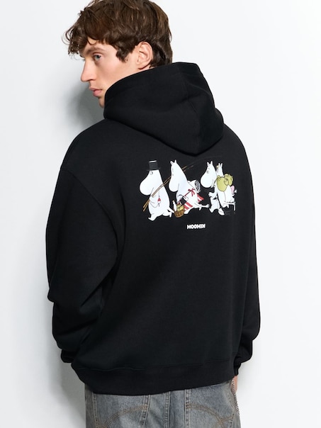 Czarna bluza z nadrukiem Moomin