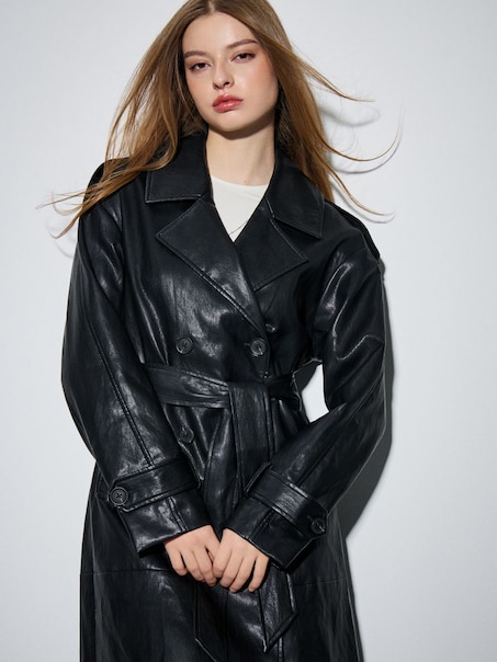 Пальто зі штучної шкіри