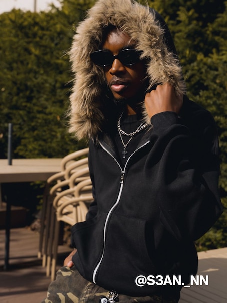 Худі на блискавці