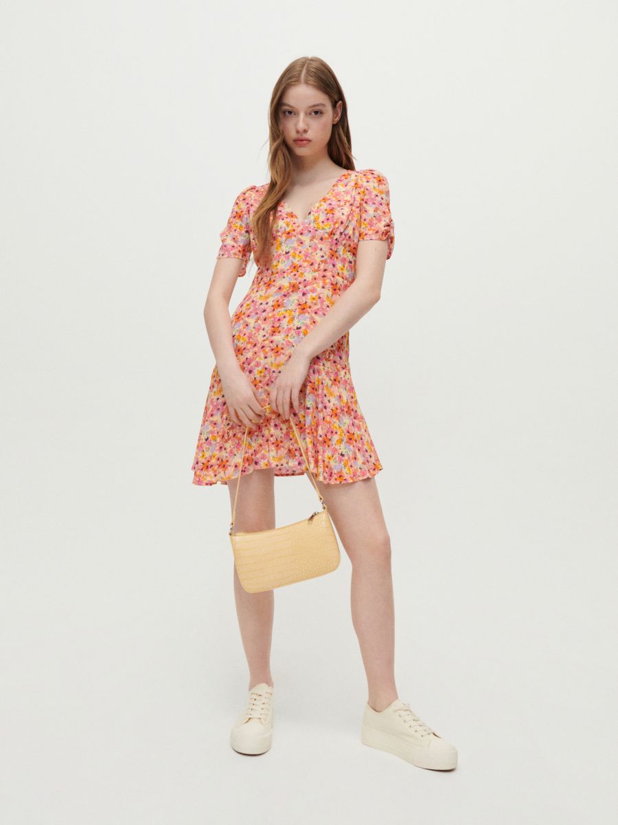 Pull and store bear yellow dress