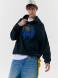 Duks sa kapuljačom i printom Billie Eilish Hit Me Hard and Soft - crno - HOUSE - small2