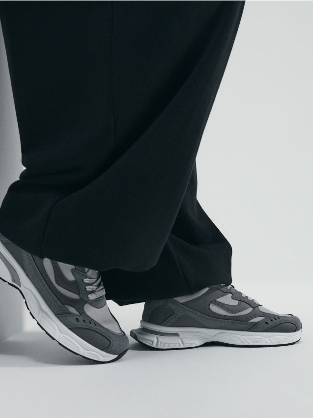 Buty Sneakersy z detalami z imitacji zamszu [różne rozmiary]