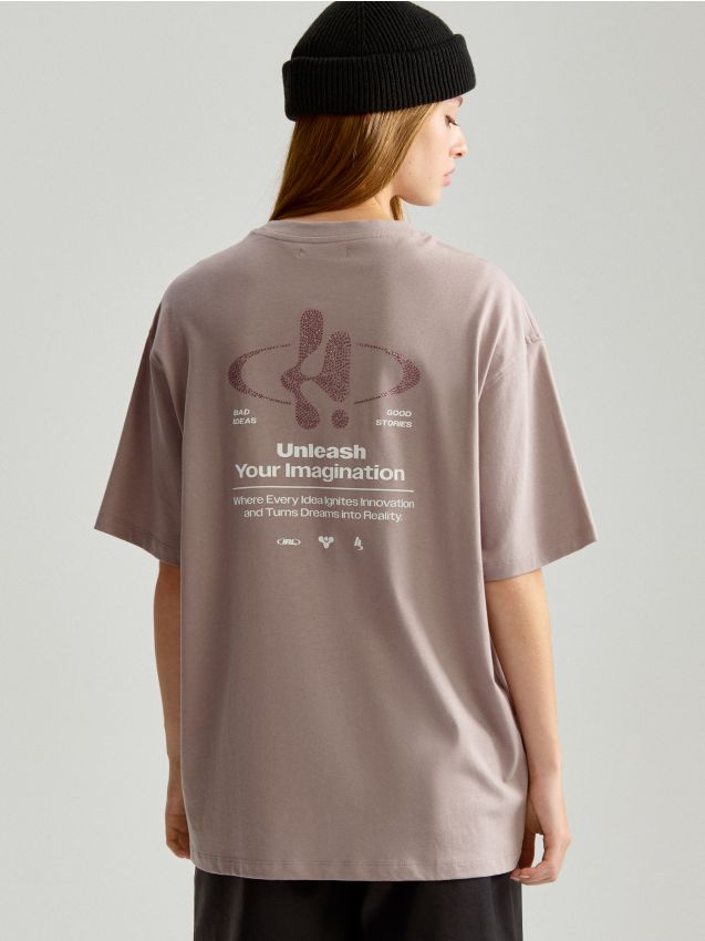 【COSYHARU】Relax Nylon String Shirt Jasnoszara koszulka z nadrukiem i aplikacją z przodu i na