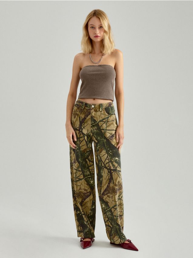 LADIES` JEANS TROUSERS