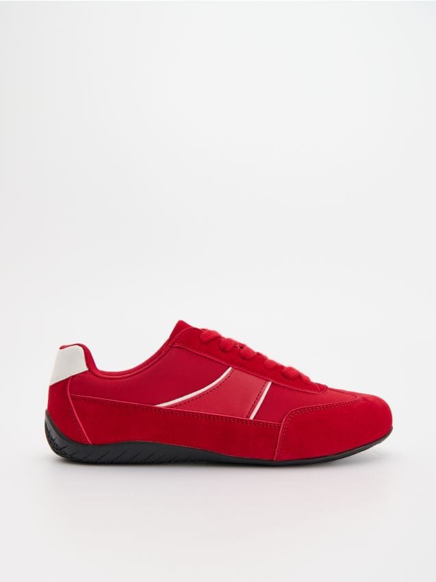 Czerwone sneakersy z imitacji zamszu - HOUSE - 754DU-33X
